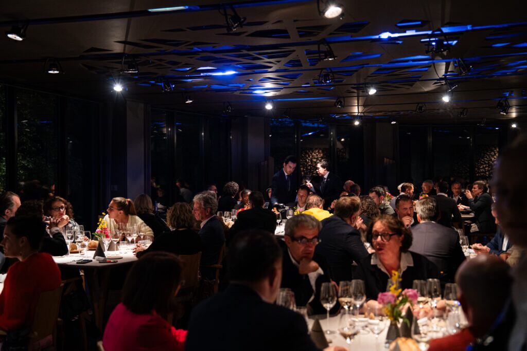 Dîner gastronomique pendant Le Cœur des Chefs autour de l’Aubrac et de Chaudes-Aigues dans le Cantal